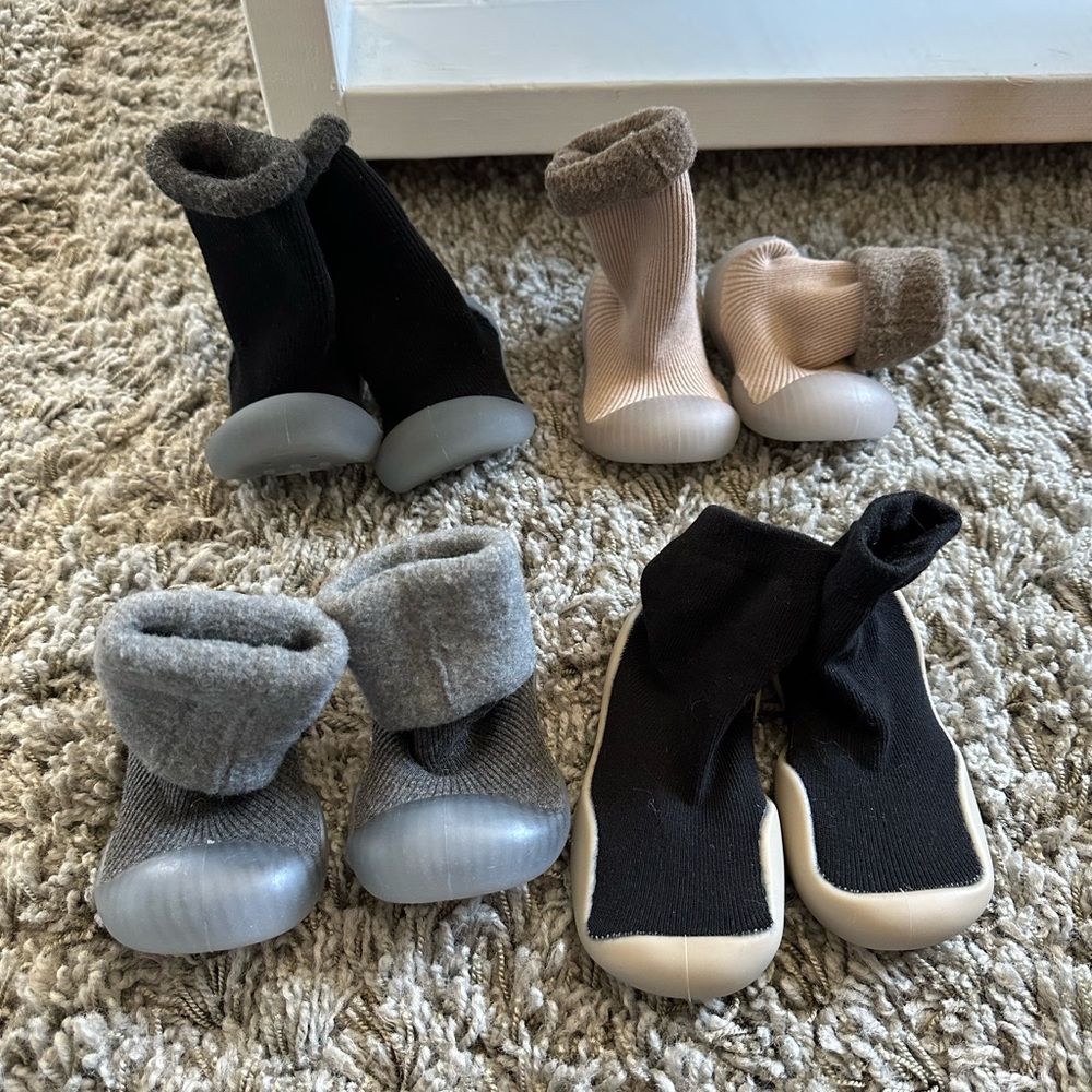 Tiny Exploring Shoes - Black, Gray, and Tan